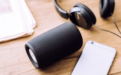 How to Set Up a Bluetooth Speaker and Projector